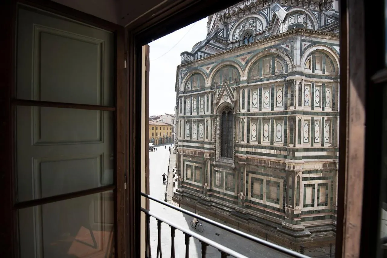 Mamo Florence - Artemisia Apartment Italy