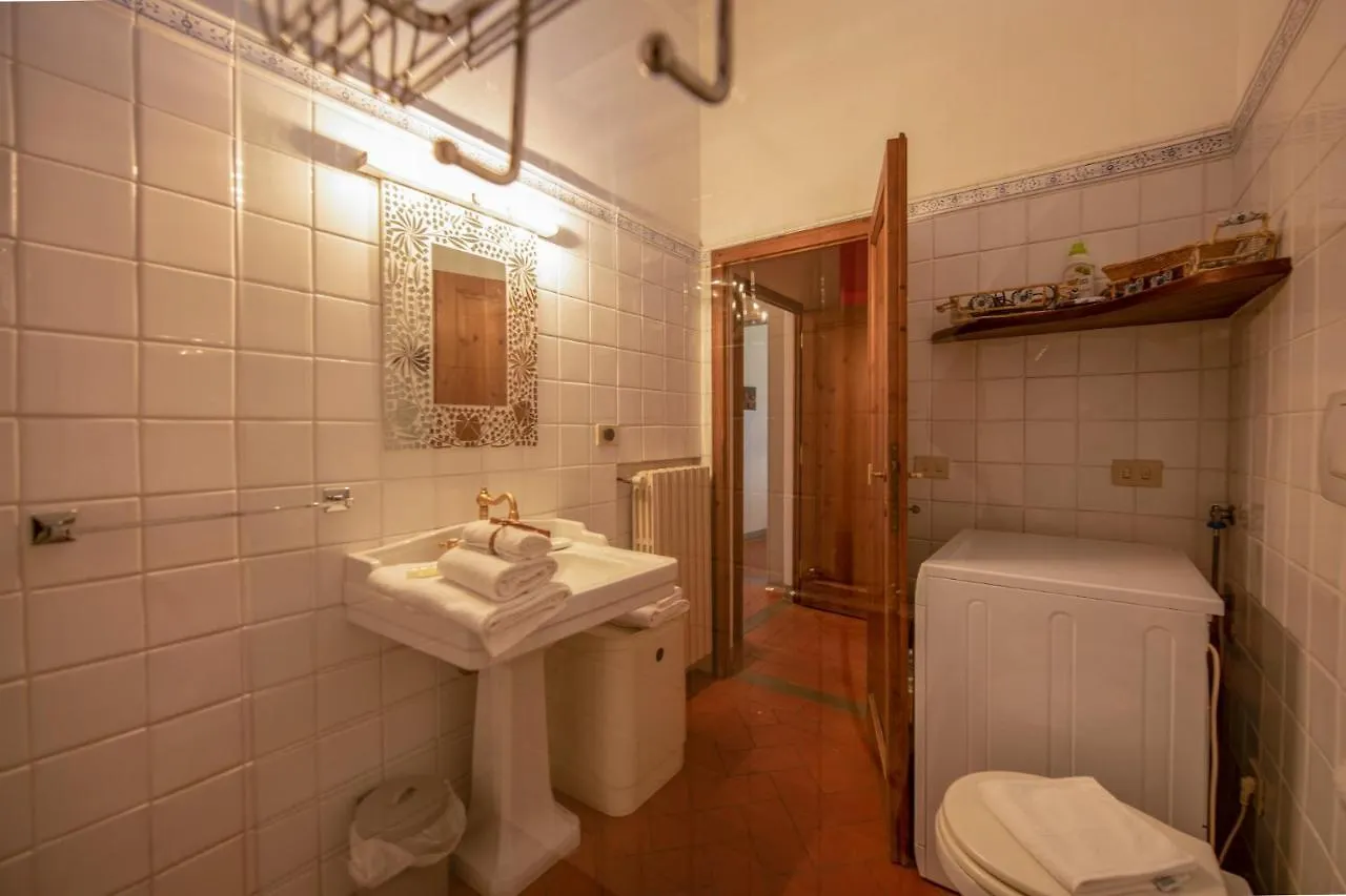 Mamo Florence - Artemisia Apartment 0*,  Italy